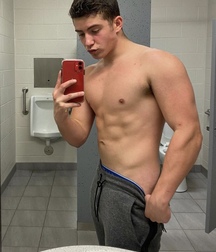 Athletes Gay Tube 5fa97dee0c2e5.jpeg