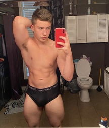 Athletes Gay Tube 5fa97defe5ce7.jpeg