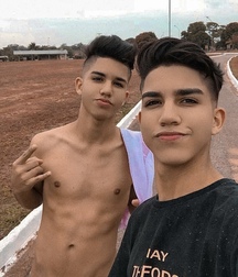 Cute boys twink gay tube 5faef1bf16b7d.jpeg