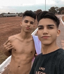Cute Guys Great Gay Tube Mix 5fd15433069ae.jpeg