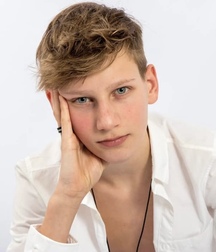 JBruins Model Twink Tube 60d599e22a06d.jpeg