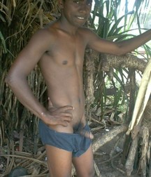 bb boys am und im pool 5e76cf16087c6.jpg