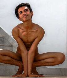 only to ali - cute shirtless gay twinks 5e9b3cb1de610.jpeg