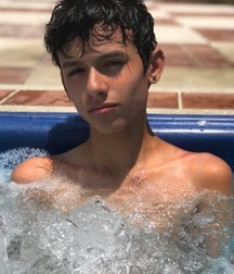 only to ali - cute shirtless gay twinks 5e9b3cf48c9ee.jpg