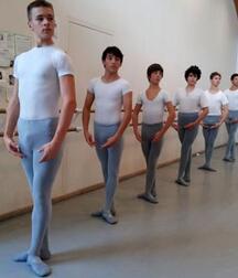 Art 2 Spike Teen Porn Boys Gay 5ec99b498fbec.jpg