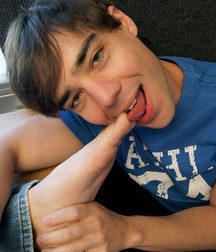 Zack Randall feet, solo & with friend 5e84f88e0a343.jpg
