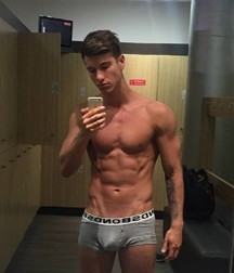 Dudes Have Fun 5e74afff43a0b.jpg