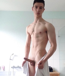 Selfie Boys Gay Porn Tube 613e86c35fa47.jpeg