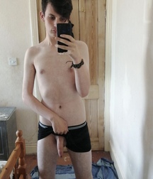 Twinks, Twunks, Hunks, Selfies Boy Porn 614247e1b0472.jpeg