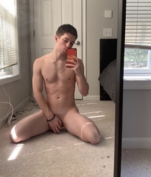 Twinks, Twunks, Hunks, Selfies Boy Porn 6142481472410.jpeg