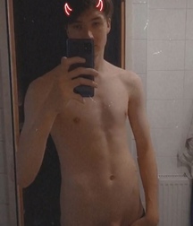 Super Selfie Saturday 4 boys porn 614f97320bb52.jpeg