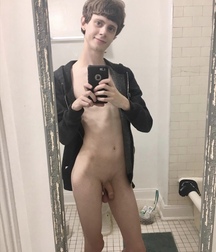 Twinks Twunks Selfies Mix Porn Boys 6155a7db28d2d.jpeg