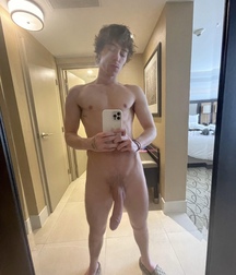 Uncut Canadian Twink Jake Selfies Boys Porn 615a11b6b4b86.jpeg