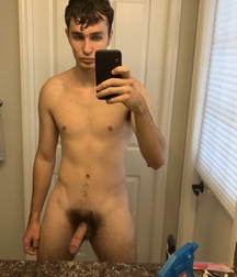 Twink and Hunks Selfie Mix Gay Porn 616796a2cd365.jpeg