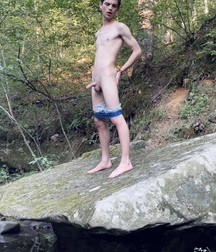 Twink and Hunks Selfie Mix Gay Porn 616796f3cb404.jpeg