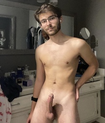 Twinks and Hunks Selfies Thursday  Gay Porn 6167976d8fca2.jpeg