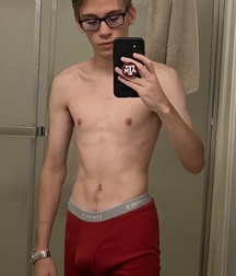 Tuesday Twinks & Twunks Selfies Mix 5 Boys Gay Porn  616e22f2575ad.jpeg