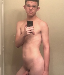 Tuesday Twinks & Twunks Selfies Mix 5 Boys Gay Porn  616e230b1771e.jpeg