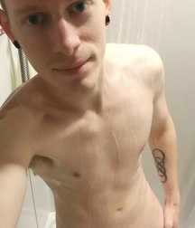 Mix Twinks & Twunks Selfies Gay Porn Show Off