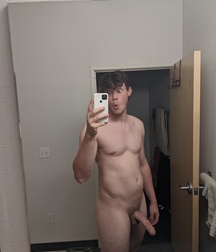 Domino’s Pizza With Extra Sausage Selfie Boys Porn 61938b534e6c3.jpeg