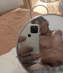 Domino’s Pizza With Extra Sausage Selfie Boys Porn 61938b6c42b38.jpeg