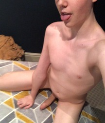 Wednesday Willies Twinks & Twunks Selfies Boys Porn 6194e0211a848.jpeg
