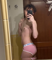 Wednesday Willies Twinks & Twunks Selfies Boys Porn 6194e04e1a8c7.jpeg
