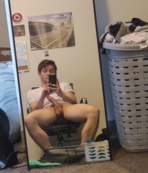 Blue Eyes 20YO Twink With Big Cock Boys Porn 61ae015584fb7.jpeg
