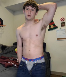 Blue Eyes 20YO Twink With Big Cock Boys Porn 61ae01640eb43.jpeg