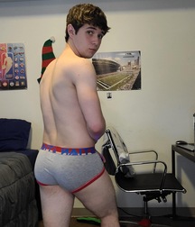Blue Eyes 20YO Twink With Big Cock Boys Porn 61ae016bc4bd0.jpeg