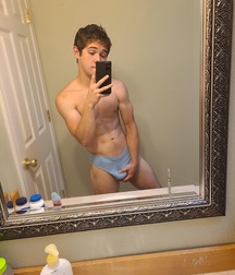 Blue Eyes 20YO Twink With Big Cock Boys Porn 61ae01ba19c58.jpeg