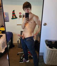 Blue Eyes 20YO Twink With Big Cock Boys Porn 61ae021d44311.jpeg