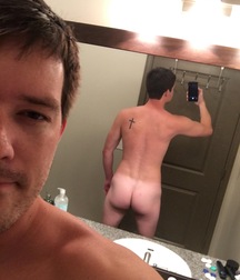27YO Straight Guy Selfies Jake Shows Off boys porn 61bbbb3513293.jpeg