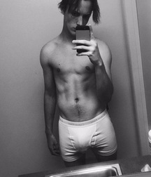 8” Hung Uncut Twink Selfies boys porn 61ce031a12eba.jpeg