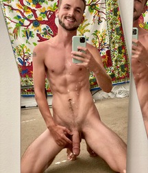 Hung Twink Shows Off boys porn 61d1951180afb.jpeg