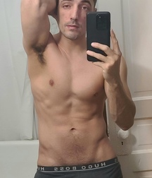 Straight Frat Boy Shows Off boys porn 61dc975682391.jpeg