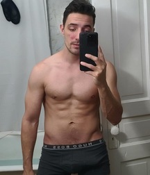 Straight Frat Boy Shows Off boys porn 61dc97652e620.jpeg