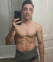 Straight Frat Boy Shows Off boys porn 61dc977c3e275.jpeg