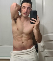 Straight Frat Boy Shows Off boys porn 61dc97d8b0d98.jpeg