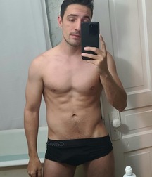 Straight Frat Boy Shows Off boys porn 61dc97ec90516.jpeg