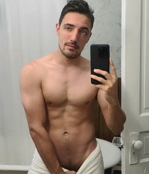 Straight Frat Boy Shows Off boys porn 61dc980cce537.jpeg