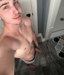 19YO Canadian Ryan Shows His Goods boys porn 61dde2001c254.jpeg
