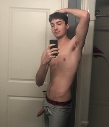19YO Canadian Ryan Shows His Goods boys porn 61dde21a18538.jpeg