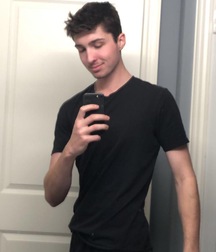 19YO Canadian Ryan Shows His Goods boys porn 61dde2292004d.jpeg