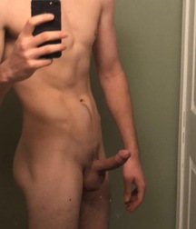 19YO Canadian Ryan Shows His Goods boys porn 61dde25fa5070.jpeg