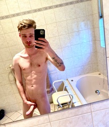 Twink Selfie Variety Pack boys porn 61e4a983d9eaf.jpeg