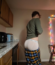College Boy Nate Shows Off boys porn selfies  61ecae05c6cc2.jpeg