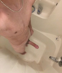 Shy Twink With Curved Cock boys porn Selfies  61ee1a6badefe.jpeg