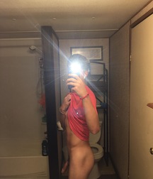 Shy Twink With Curved Cock boys porn Selfies  61ee1a779df34.jpeg