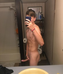 Shy Twink With Curved Cock boys porn Selfies  61ee1a98cc4b3.jpeg